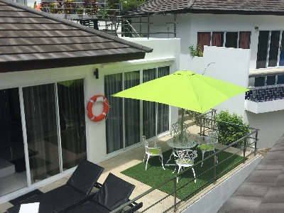 terrasse superieure avec vue mer